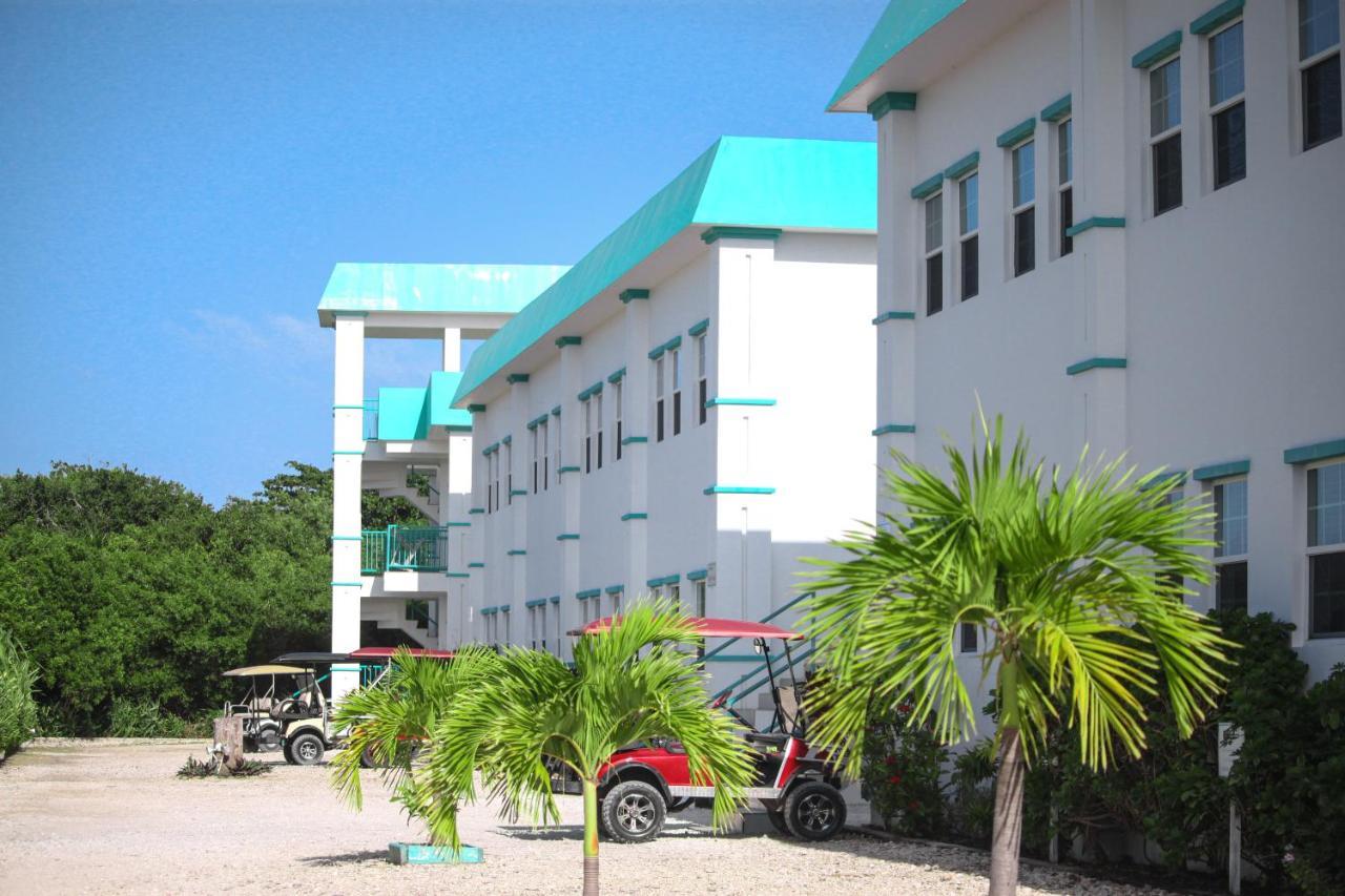 Best Western Grand Baymen Gardens ซานเปโดร ภายนอก รูปภาพ