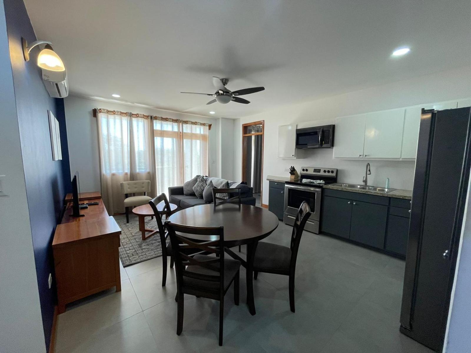 Best Western Grand Baymen Gardens ซานเปโดร ภายนอก รูปภาพ